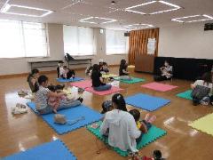 保健福祉センターでのあおぞら保育の様子