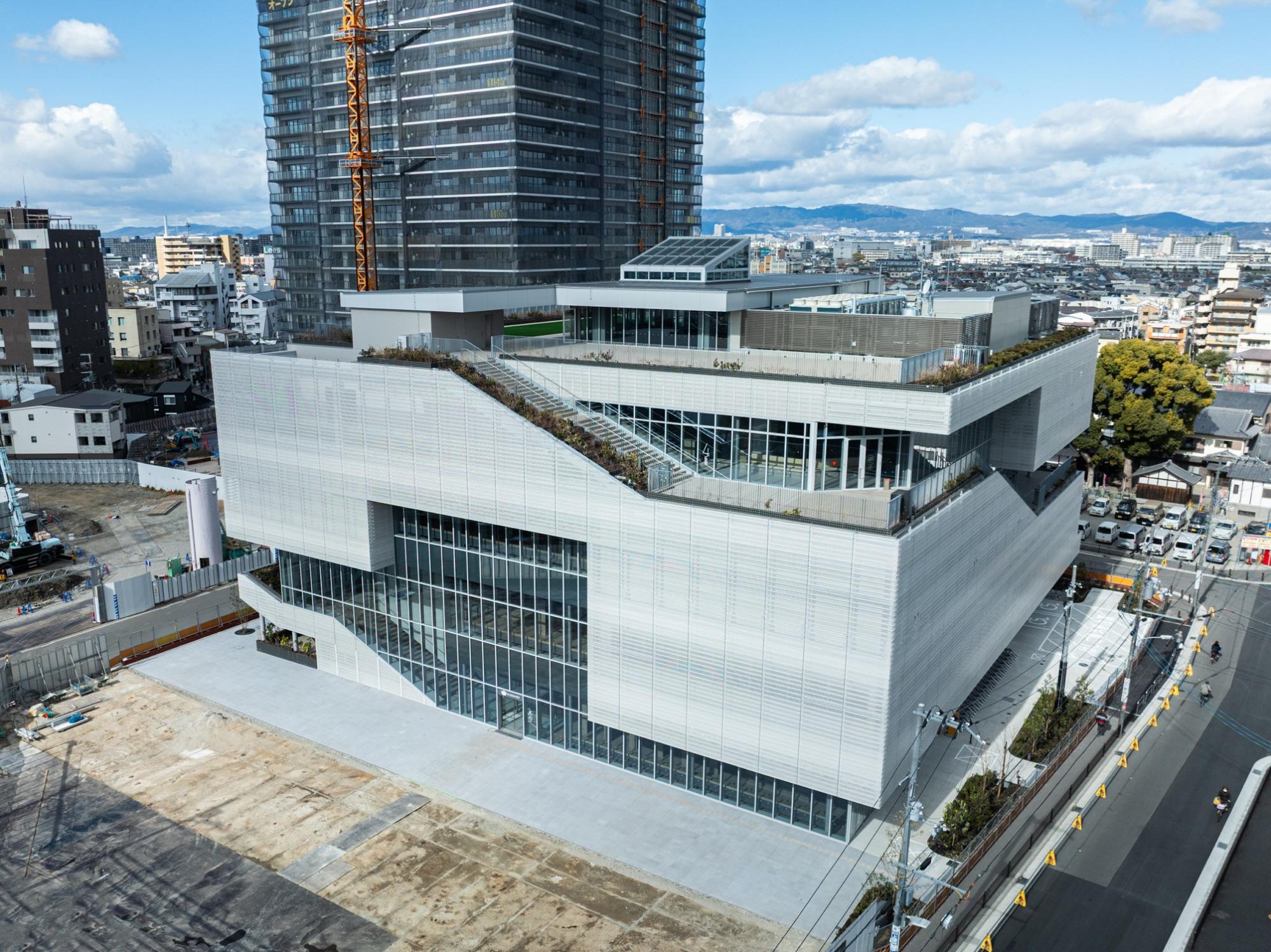 KADOMADO外観(令和8(2026)年1月末竣工時点)