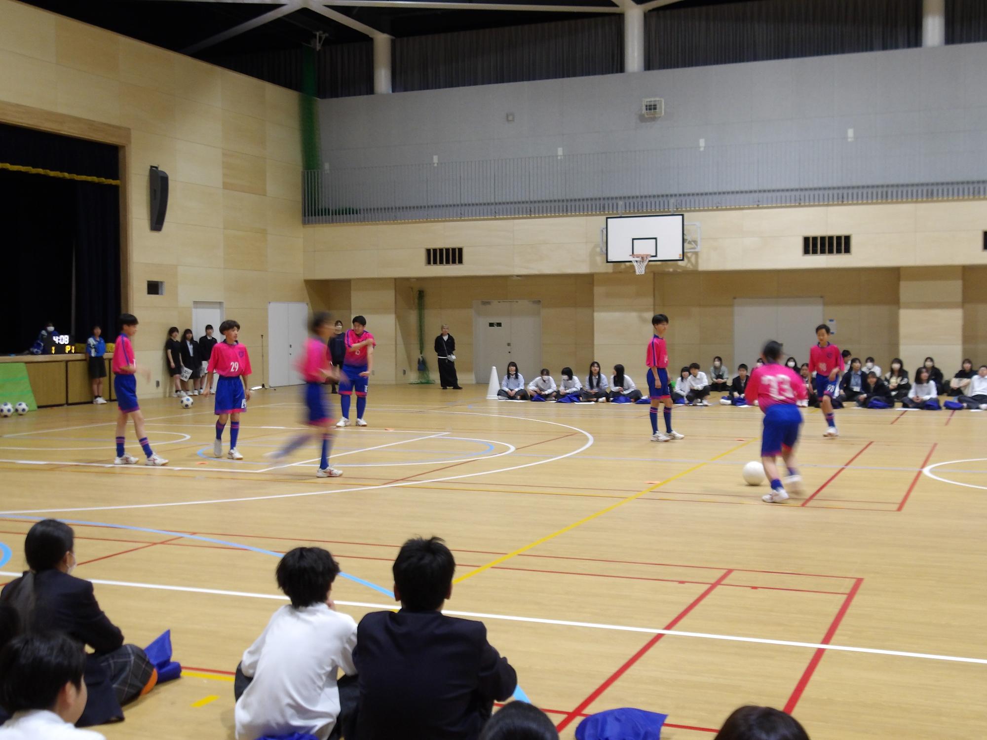 サッカー